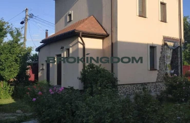 Photo House, for sale. Kyiv Дарницкий
