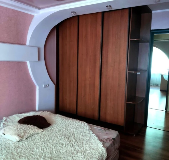 Photo 1. Three-Room flat, to rent. Poltava Шевченковский (Октябрьский)