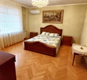 Фото 3. Трехкомнатная квартира, продажа. Киев Дарницький