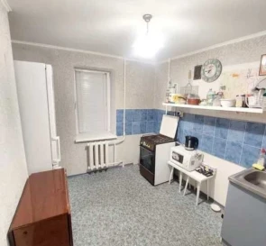 Фото 3. Трикімнатна квартира, продаж. Черкаси Грузпорт