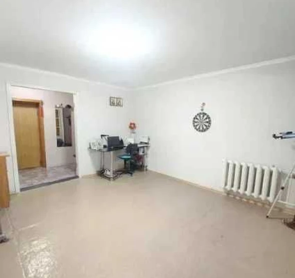 Фото 1. Трикімнатна квартира, продаж. Черкаси Грузпорт