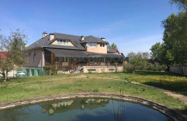 Photo House, for sale. Zazymia