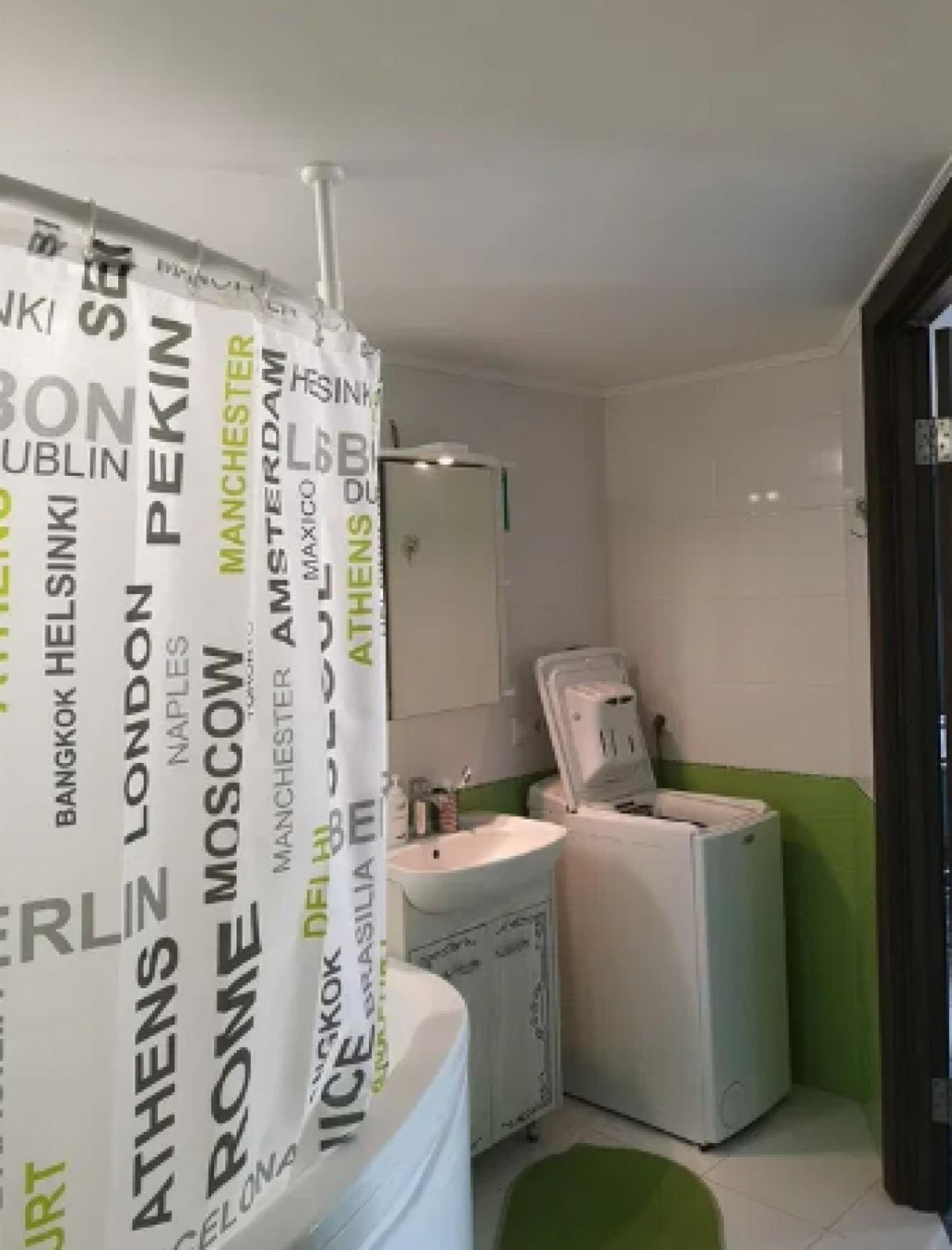 Foto Monoambiente piso, para alquilar. Kyiv Дарницкий