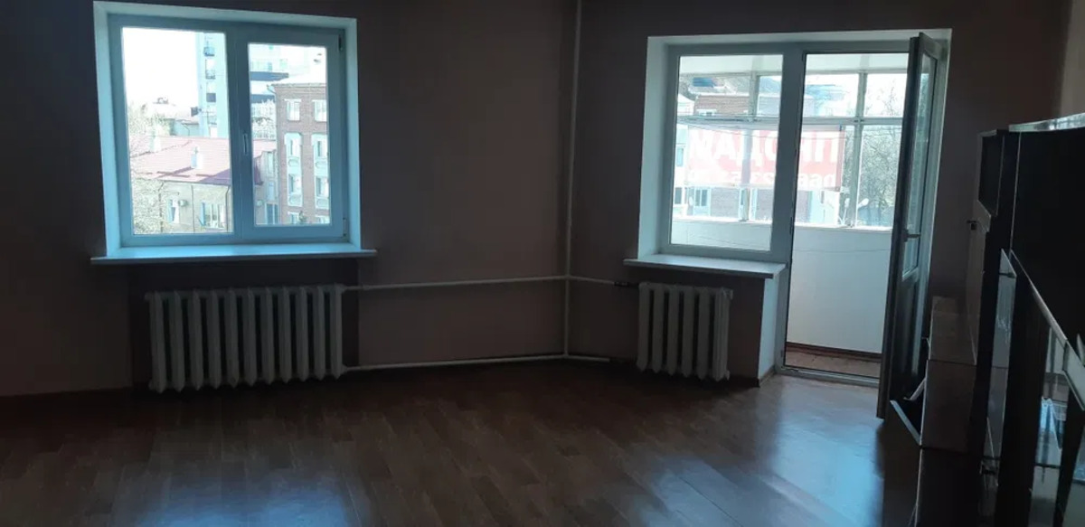Fotografie Două Camere apartament, de vânzare. Poltava Шевченковский (Октябрьский)