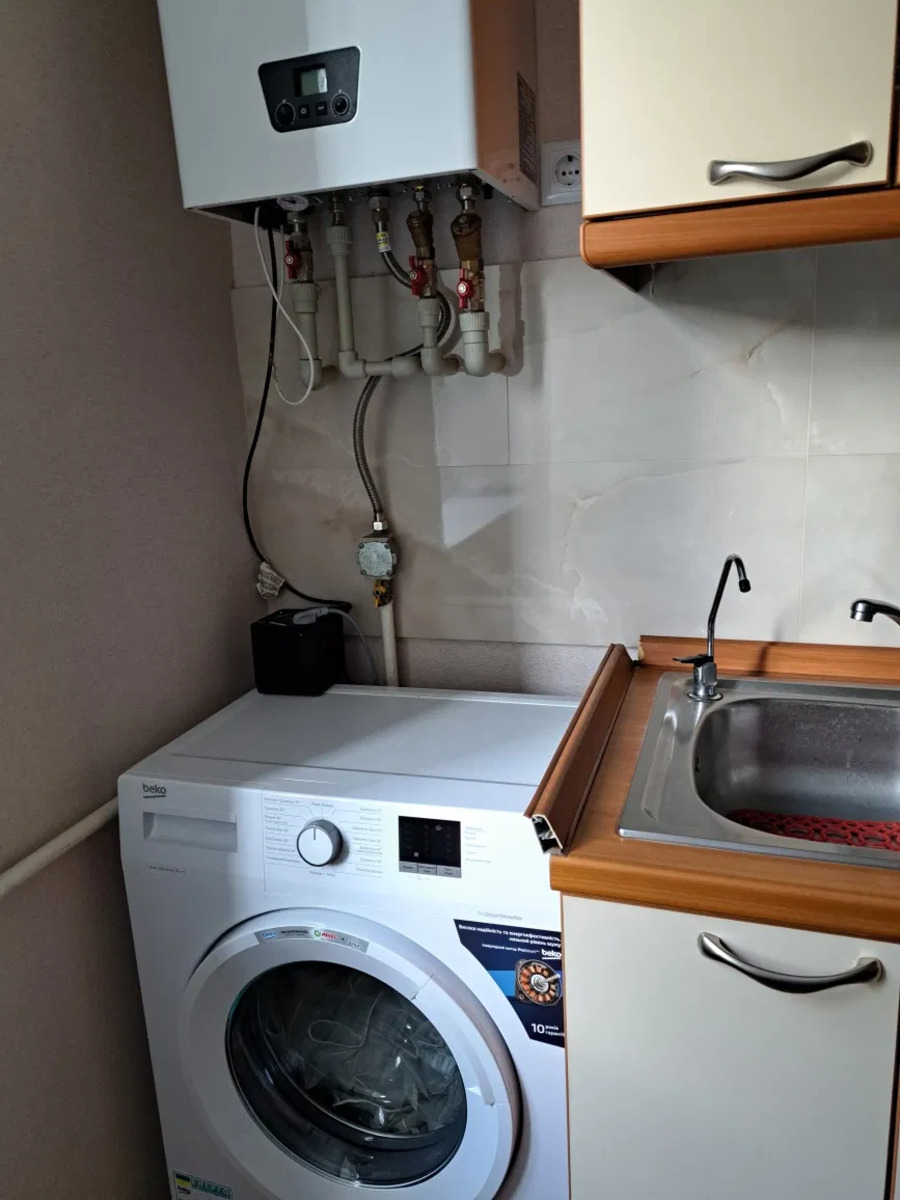 Foto Dos Ambientes piso, en venta. Poltava Шевченковский (Октябрьский)