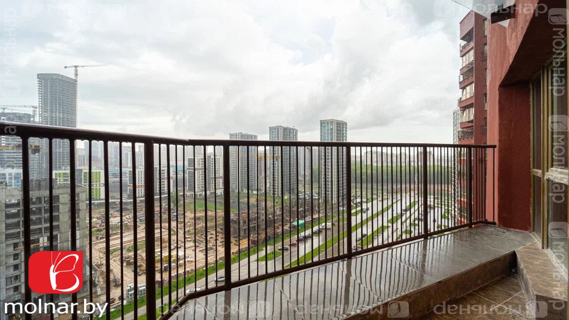 Fotografie Patru Camere apartament, de vânzare. Minsk Октябрьский