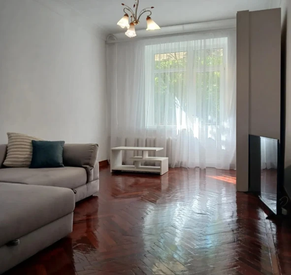 Fotografie 1. Garsonieră apartament, de închiriat. Poltava Шевченковский (Октябрьский)