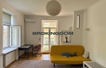 Fotografie Patru Camere apartament, de vânzare. Kyiv Соломенский