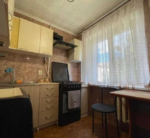 Foto 4. Tres Ambientes piso, para alquilar. Poltava Шевченковский (Октябрьский)