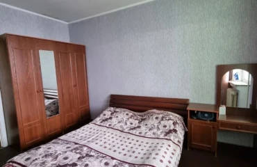 Foto Tres Ambientes piso, para alquilar. Poltava Шевченковский (Октябрьский)