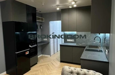 Foto Monoambiente piso, en venta. Kyiv Дарницкий