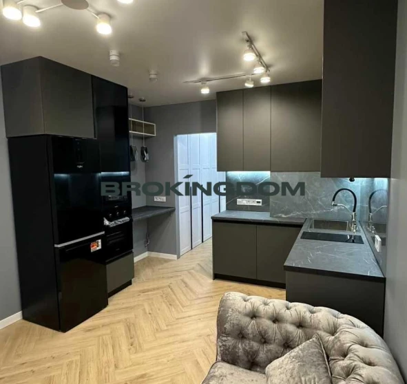 Foto 1. Monoambiente piso, en venta. Kyiv Дарницкий