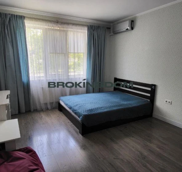 Foto 1. Dos Ambientes piso, en venta. Kyiv Голосеевский