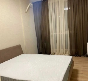 Zdjęcie 2. Kawalerka mieszkanie, do wynajęcia. Kyiv Дарницкий