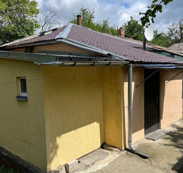 Zdjęcie 1. Kawalerka mieszkanie, na sprzedaż. Poltava Шевченковский (Октябрьский)