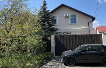Photo House, for sale. Kyiv Святошинский