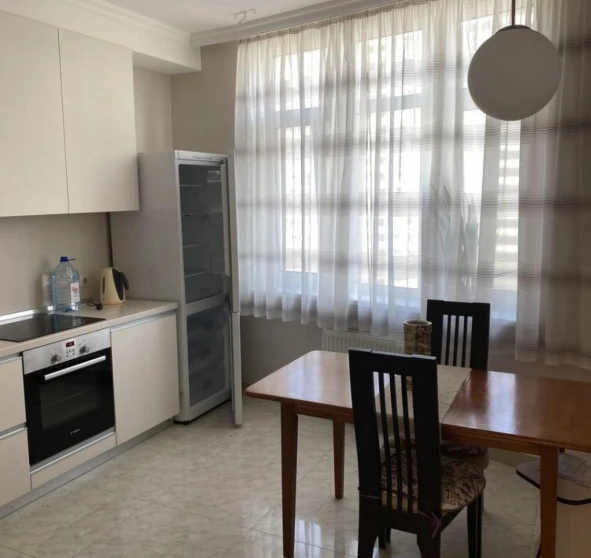 Zdjęcie 1. Kawalerka mieszkanie, do wynajęcia. Kyiv Дарницкий