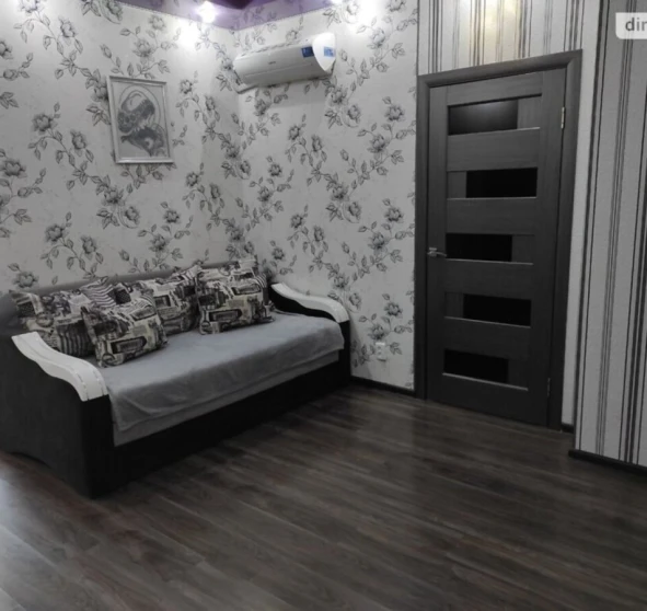 Photo 1. Three-Room flat, for sale. Poltava Шевченковский (Октябрьский)