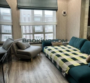 Фото 2. Трикімнатна квартира, продаж. Гатне