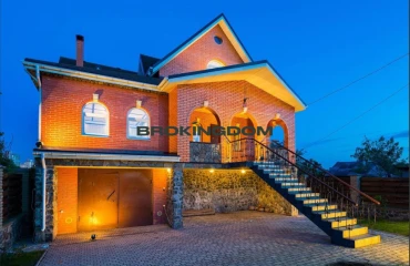 Photo House, for sale. Kyiv Святошинский