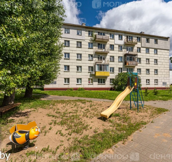 Фото 1. Трикімнатна квартира, продаж. Мінськ Октябрьский