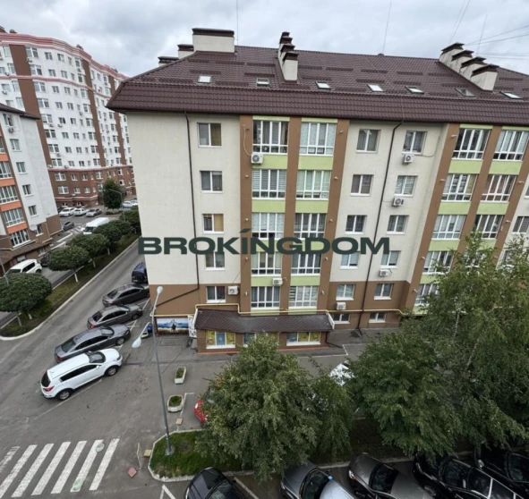 Photo 1. Four-Room flat, for sale. Petropavlivska Borshchahivka