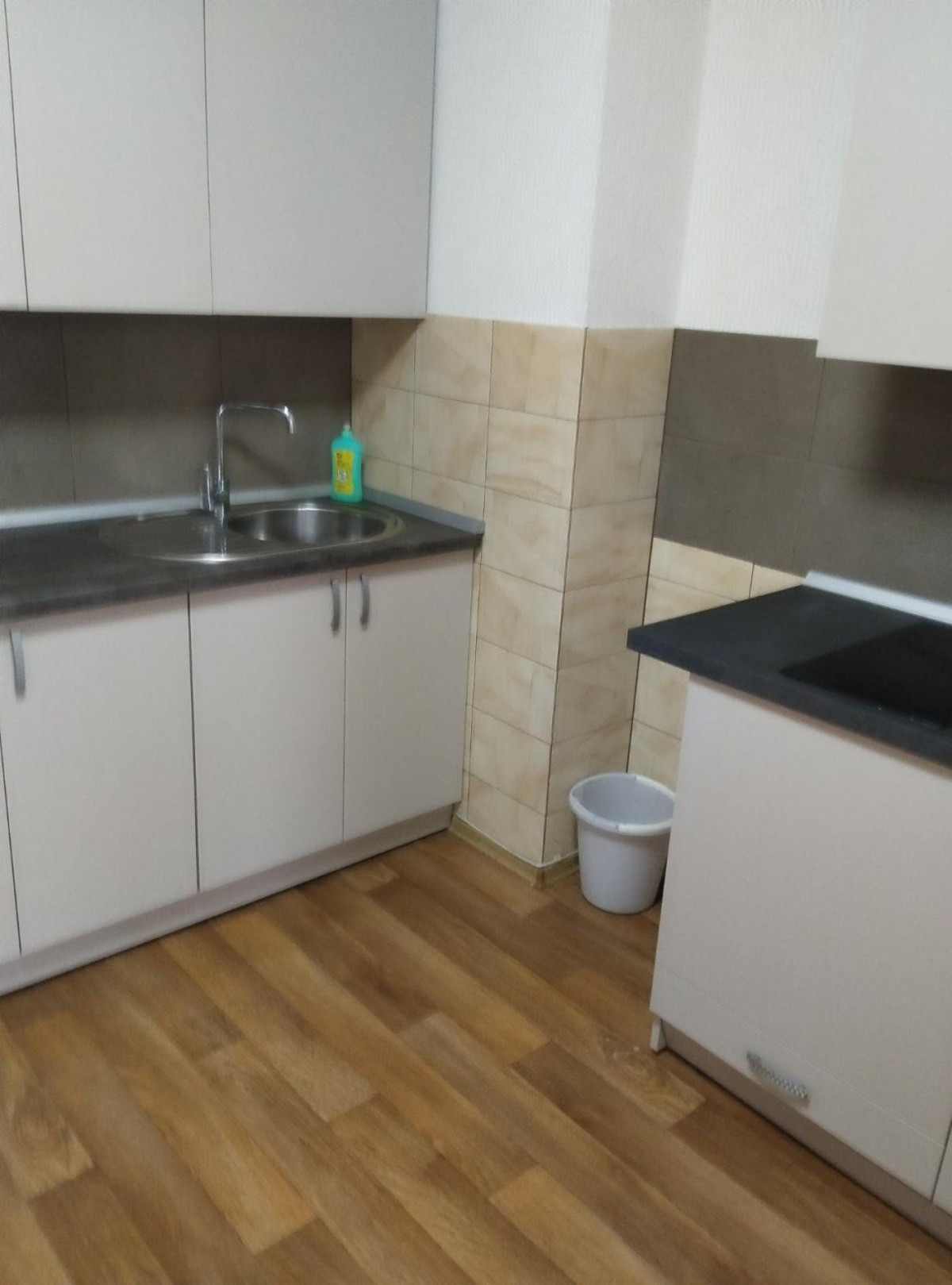 Foto Monoambiente piso, para alquilar. Kyiv Дарницкий
