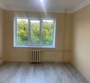 Foto 4. Dos Ambientes piso, en venta. Kyiv Голосеевский, Vasylkivska
