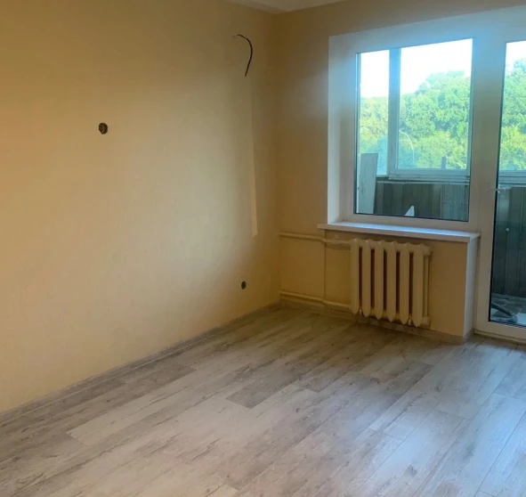 Foto 1. Dos Ambientes piso, en venta. Kyiv Голосеевский, Vasylkivska