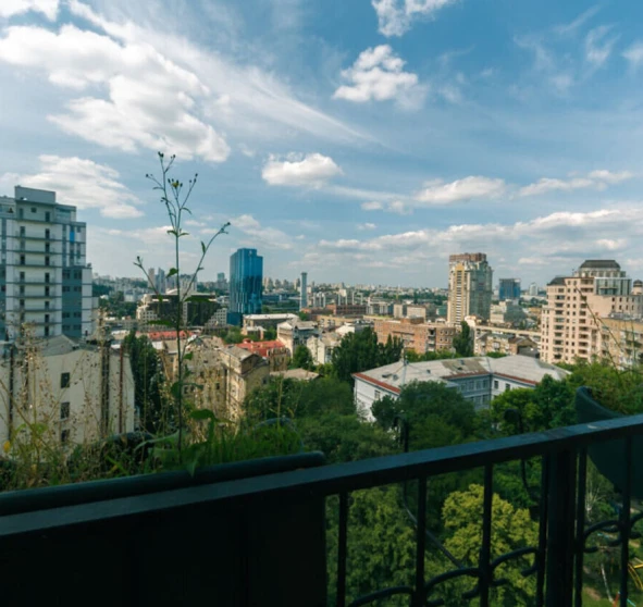 Photo 1. Three-Room flat, for sale. Kyiv Голосеевский, Universytet