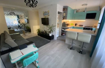 Photo Three-Room flat, for sale. Poltava Шевченковский (Октябрьский)