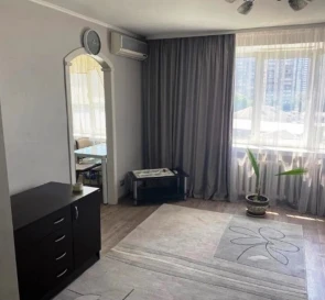 Фото 5. Двокімнатна квартира, продаж. Київ Днепровский район