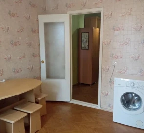 Фото 3. Однокомнатная квартира, аренда. Киев Дарницкий район, Позняки