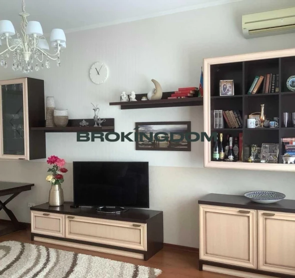 Fotografie 1. Trei Camere apartament, de vânzare. Kyiv Оболонский