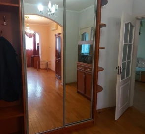 Foto 2. Tres Ambientes piso, en venta. Kyiv Дарницкий