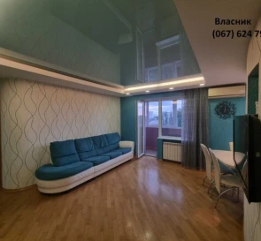 Zdjęcie 2. Trzypokojowe mieszkanie, na sprzedaż. Kyiv Днепровский