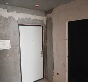 Foto 2. Monoambiente piso, en venta. Novosilky
