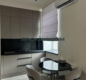 Foto 2. Monoambiente piso, en venta. Kyiv Голосеевский