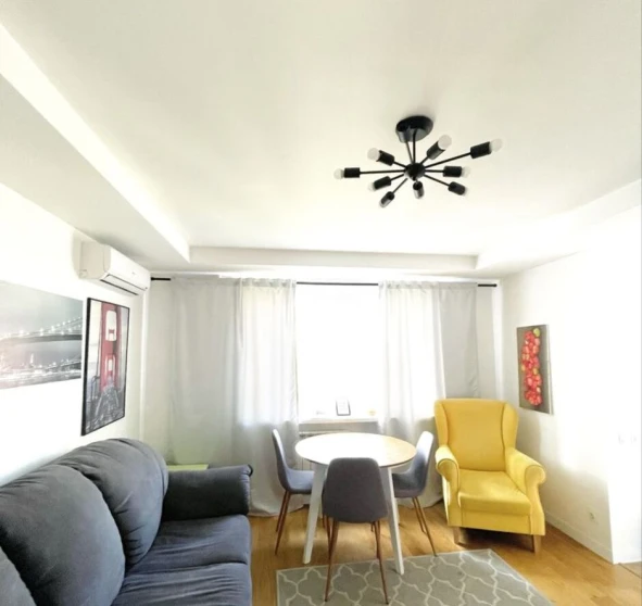Photo 1. Three-Room flat, for sale. Kyiv Шевченковский, Politekhnichnyi instytut
