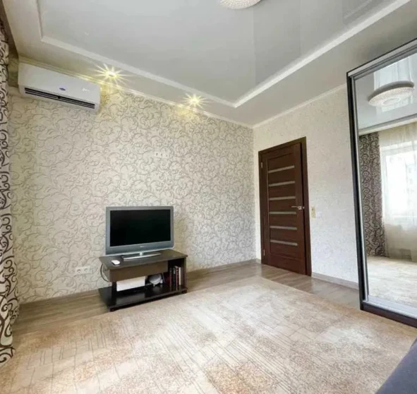 Photo 1. One-Room flat, for sale. Sofiivska Borshchahivka