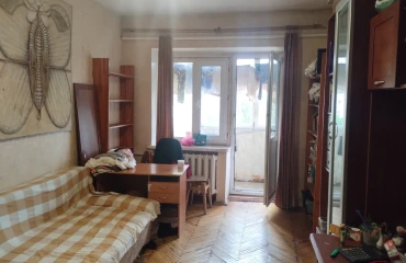 Foto Tres Ambientes piso, en venta. Kyiv Днепровский, Darnytsia