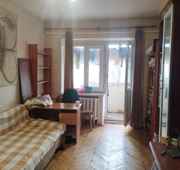 Foto 1. Tres Ambientes piso, en venta. Kyiv Днепровский, Darnytsia