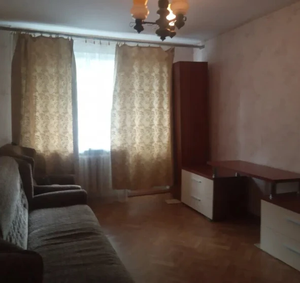 Photo 1. Three-Room flat, to rent. Poltava Шевченковский (Октябрьский)