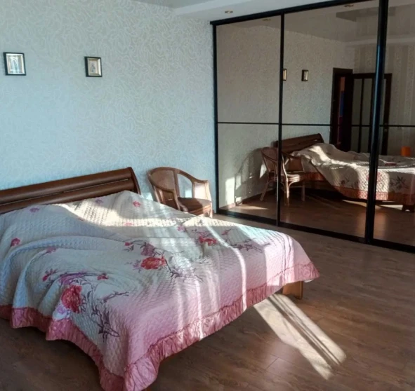 Photo 1. Four-Room flat, for sale. Poltava Подольский
