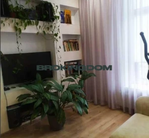 Фото 3. Трехкомнатная квартира, продажа. Белока
