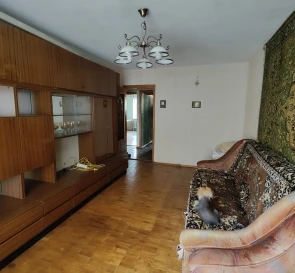 Foto 2. Tres Ambientes piso, en venta. Kyiv Голосеевский, Demiivska