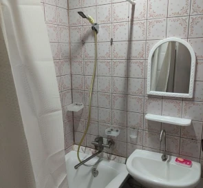 Photo 2. Three-Room flat, to rent. Poltava Шевченковский (Октябрьский)