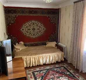 Foto 4. Tres Ambientes piso, para alquilar. Poltava