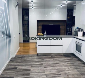 Foto 3. Cuatro Ambientes piso, en venta. Kyiv Оболонский