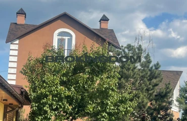 Photo House, for sale. Kyiv Дарницкий